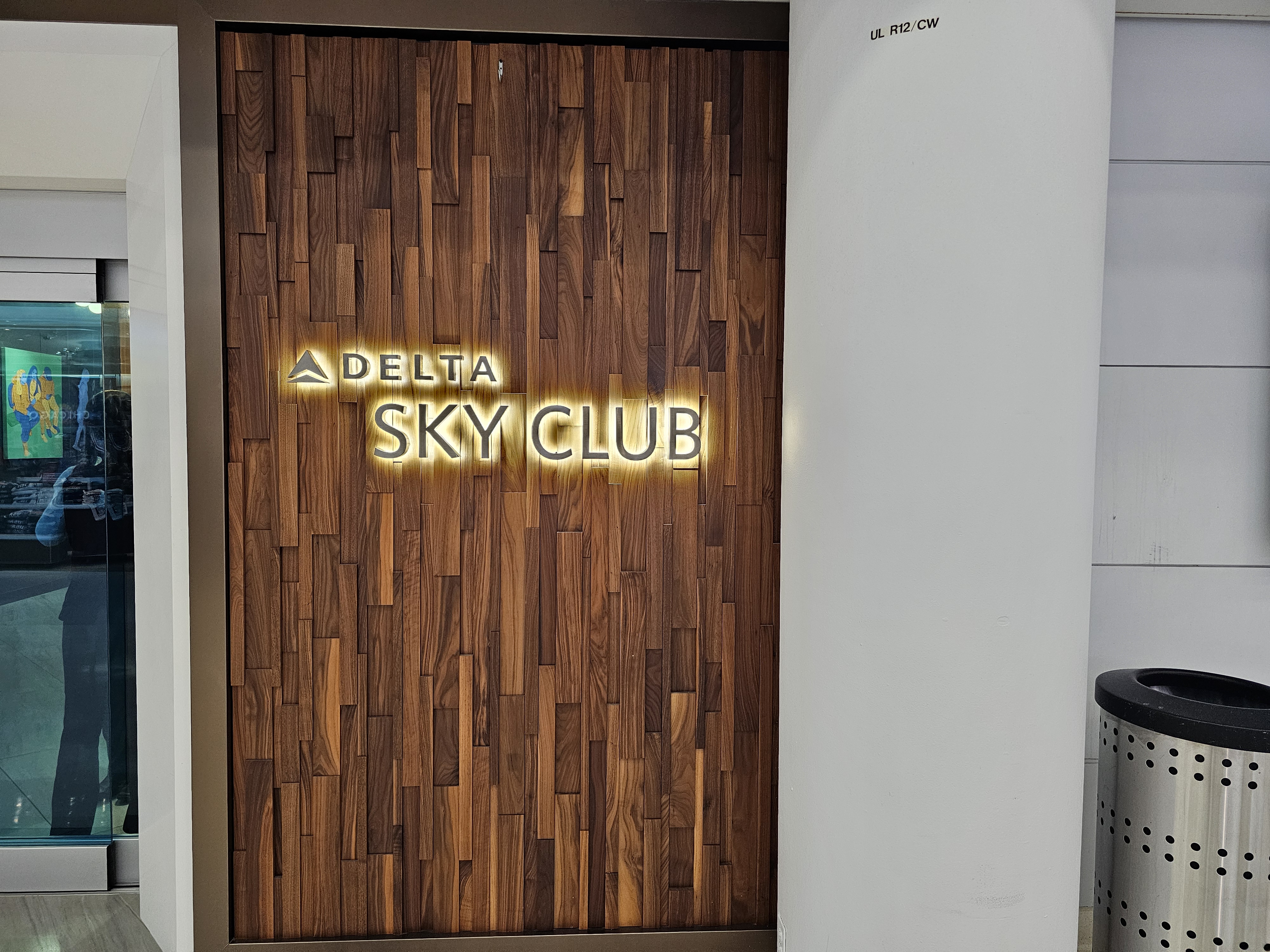 Chicago O'Hare International Airport Korean Air Business Class Lounge