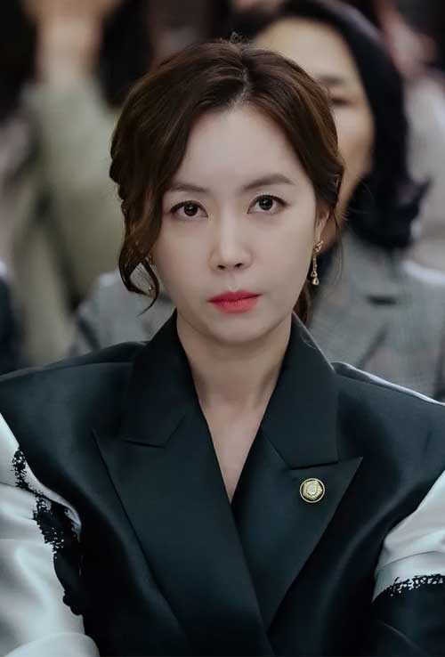 민지영 (김유미)