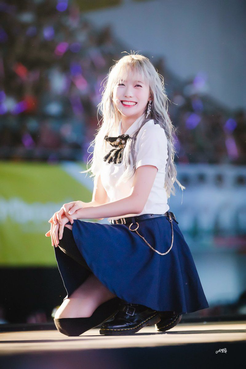 우주소녀 루다 인스타그램 사진 몸매