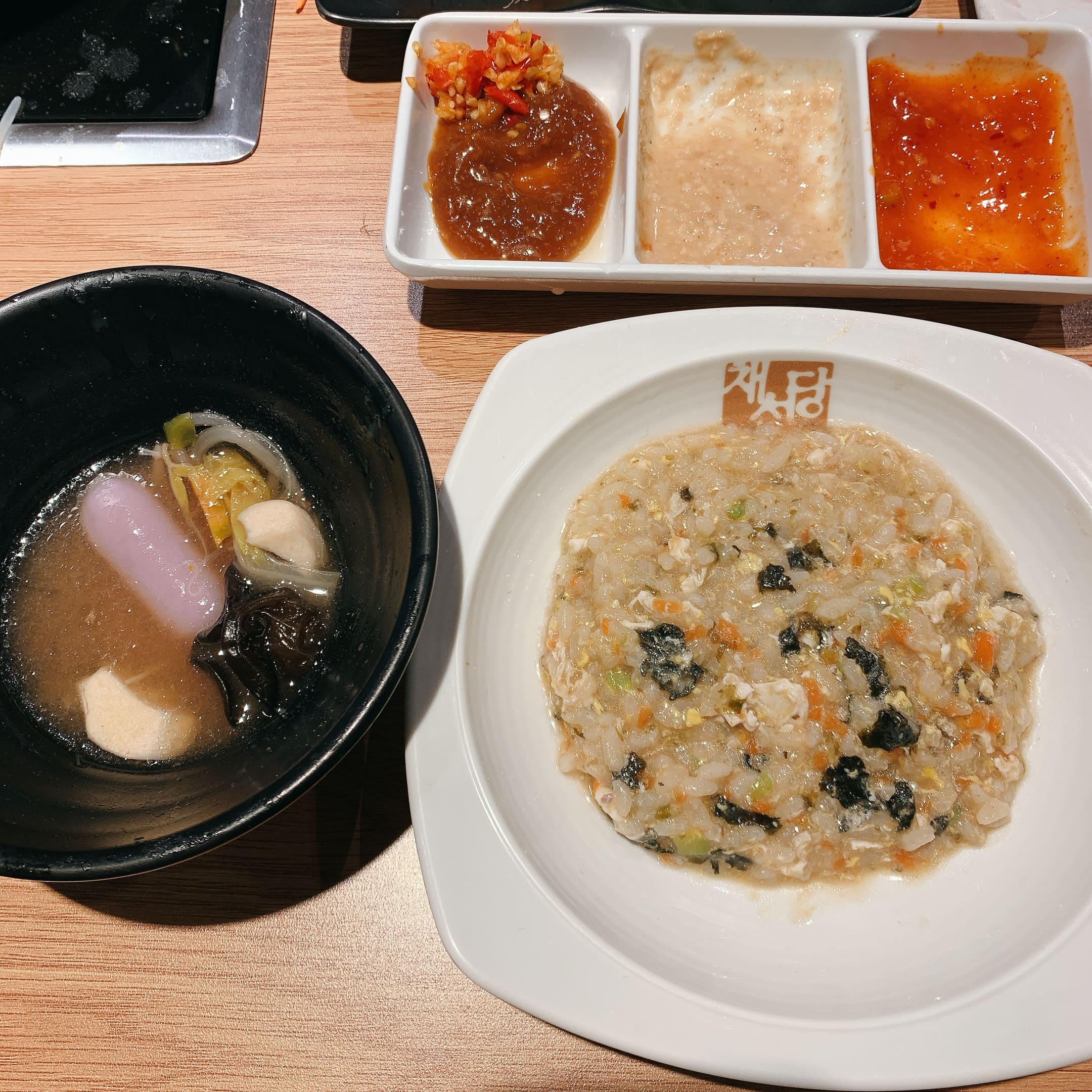 채선당 죽과 샤브샤브 국물