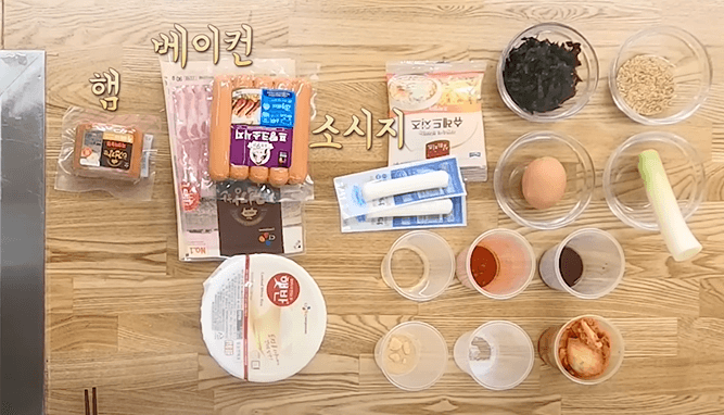 재료 준비 ( 양은 인분에 따라 조절하시면 됩니다. )