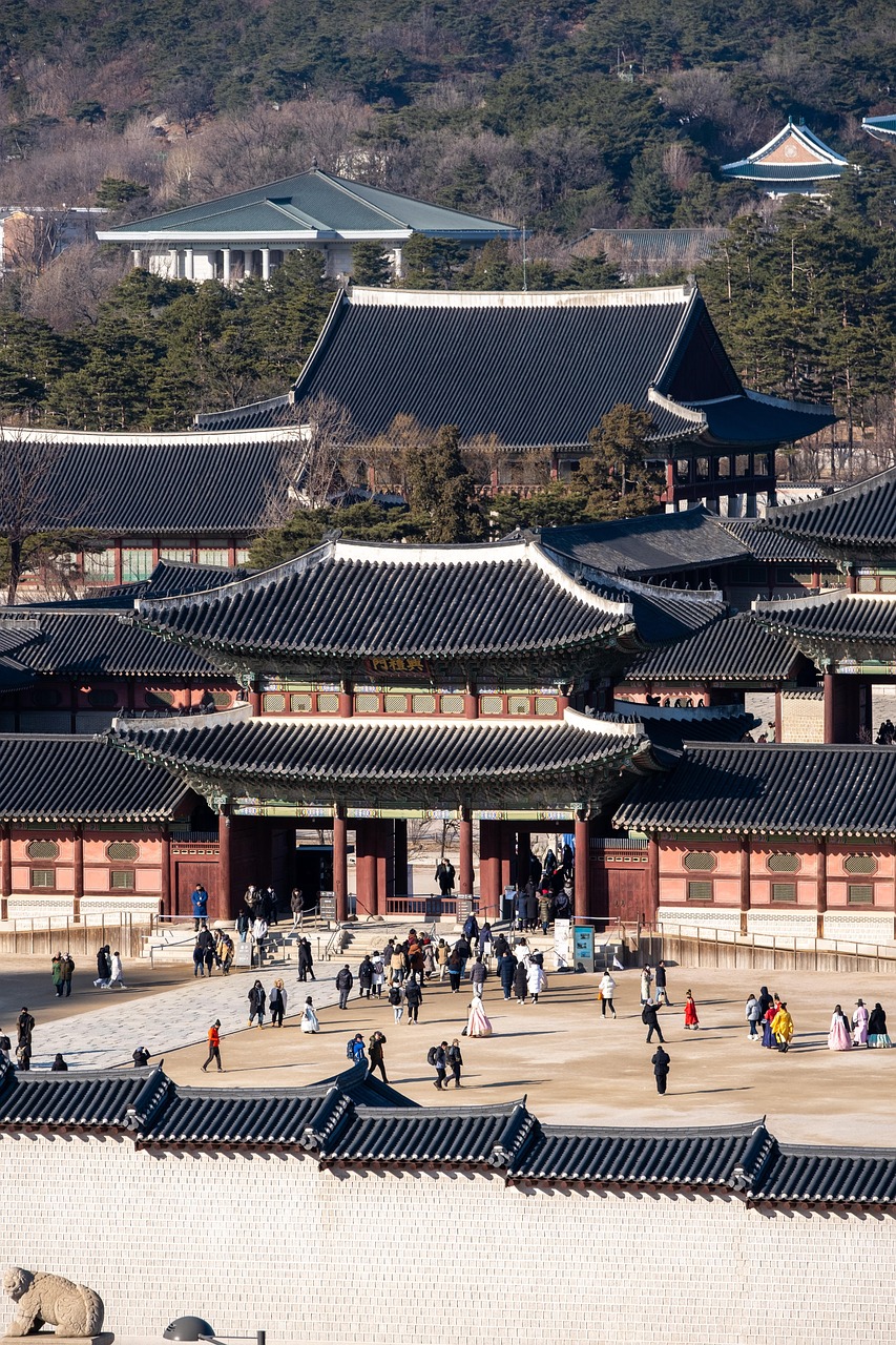 1. 경복궁 &ndash; 한복 입고 인생샷 찍기 좋은 곳