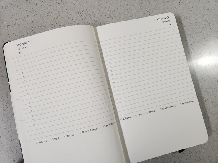 스타벅스-다이어리-데일리