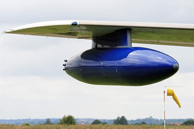 고속 항공기용 플렉서블 연료탱크(Flexible Fuel Tank) 기술