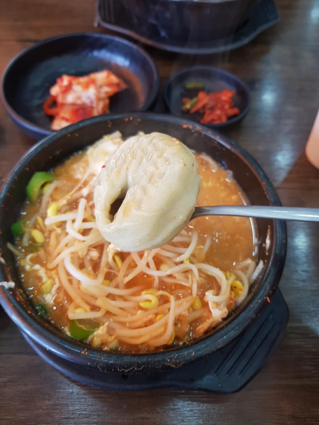 강동구 굽은다리 맛집 콩심 위치 리뷰 콩나물 국밥 가성비 맛집