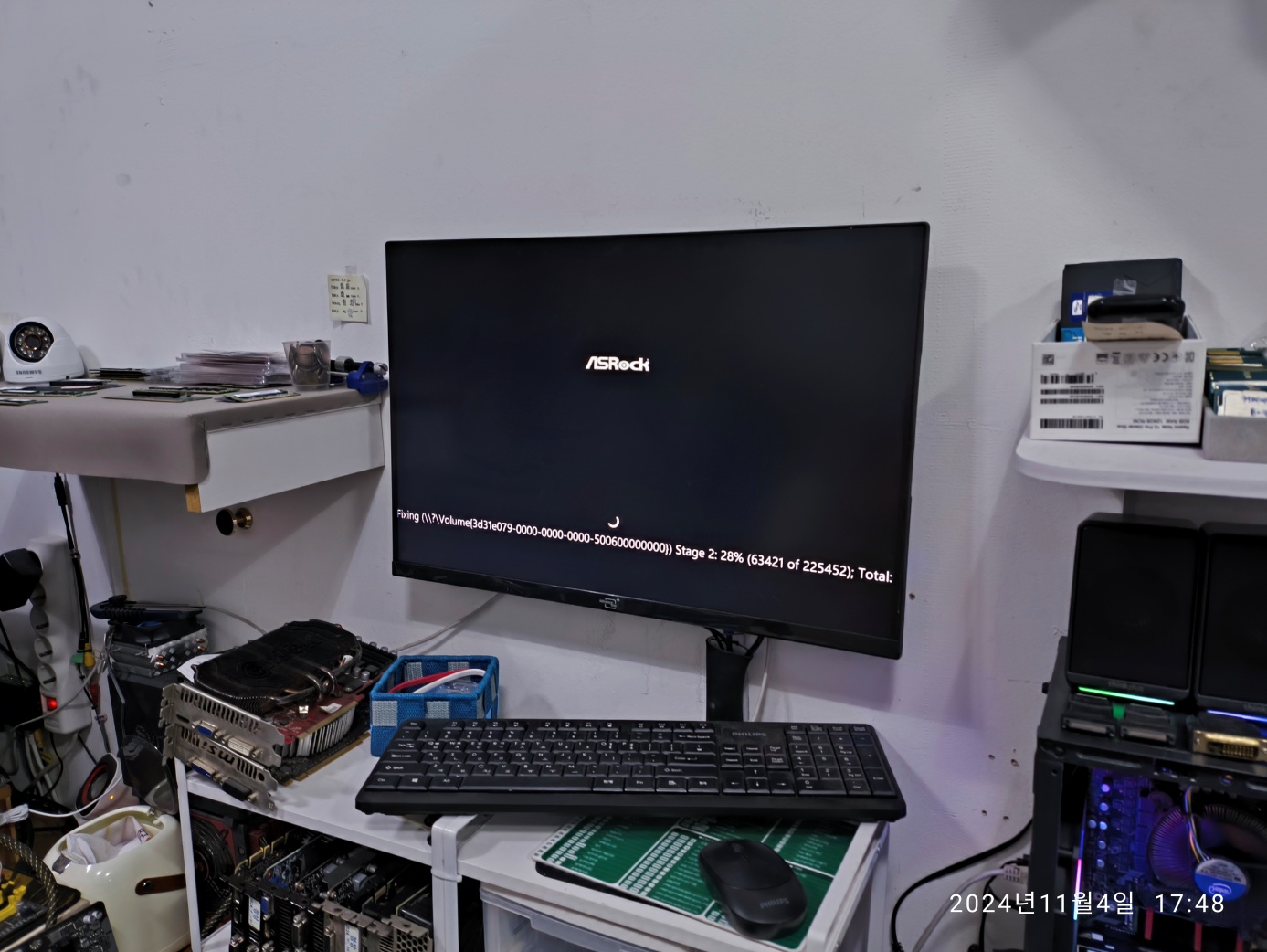 인식 문제가 있던 SSD를 제 컴퓨터에서 다른 SSD로 복제했습니다.