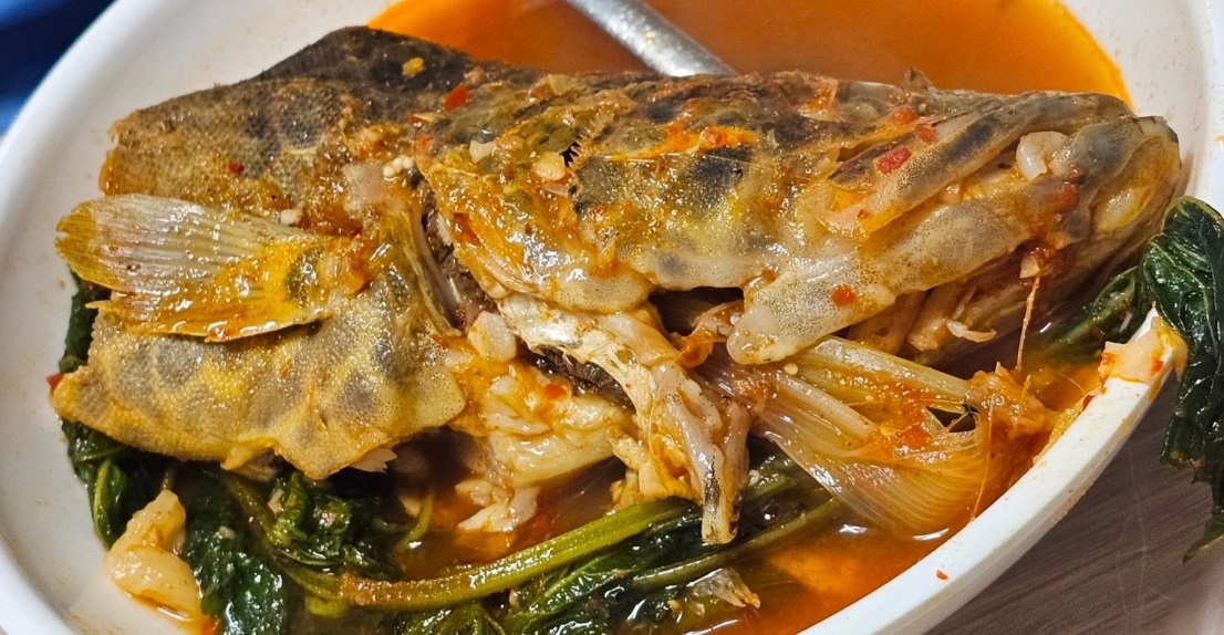 강천-매운탕-민물고기-굴암매운탕-매운탕집부부의속끓이는후계수업