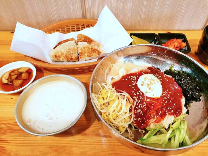 생방송투데이 이천 관고 전통 시장 잔치국수 칼국수 맛집