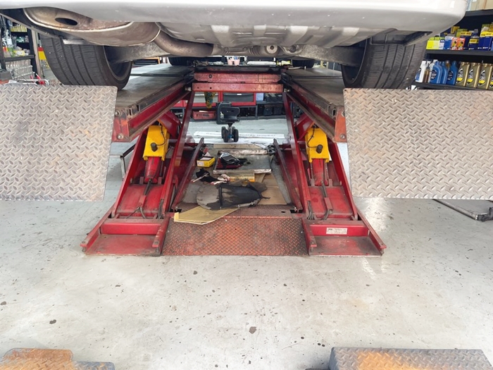 로이스자동차-리프트