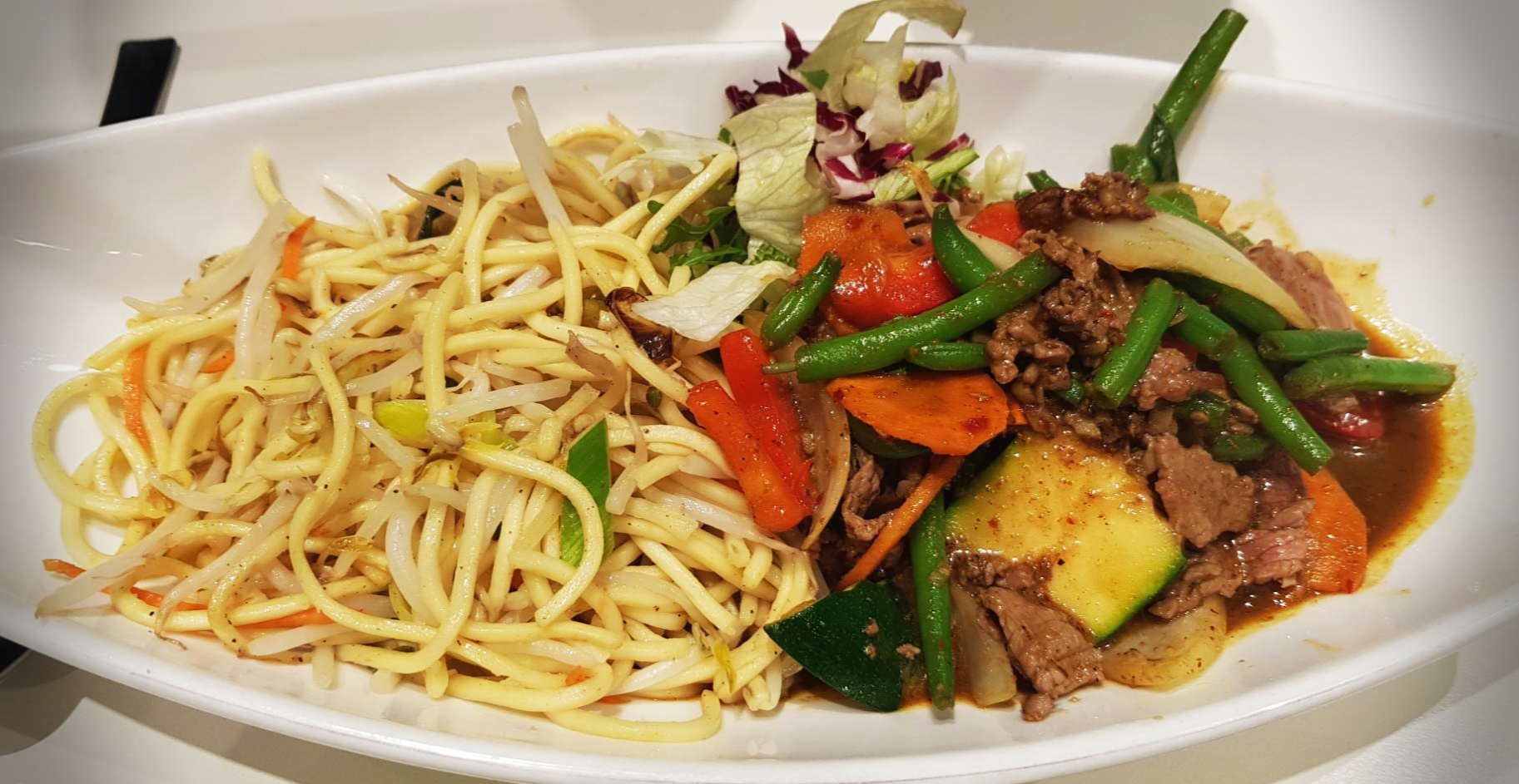 빈 맛집 스파이시커리누들