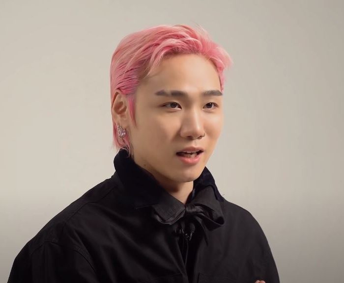 인터뷰중인 저스디스 래퍼