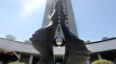 대검찰청-JMS신도-작품-논란