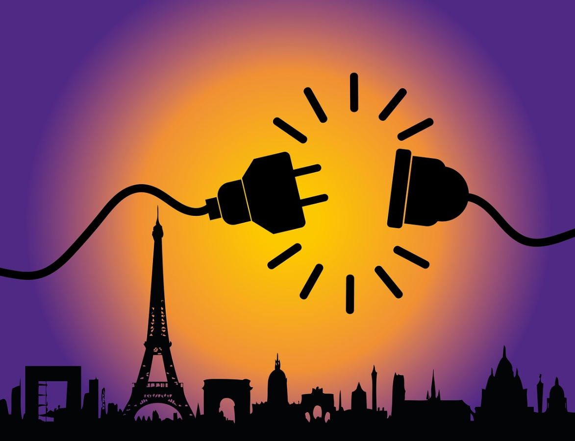 스마트홈으로 여름·겨울 전기요금 잡는 계절별 절전 팁