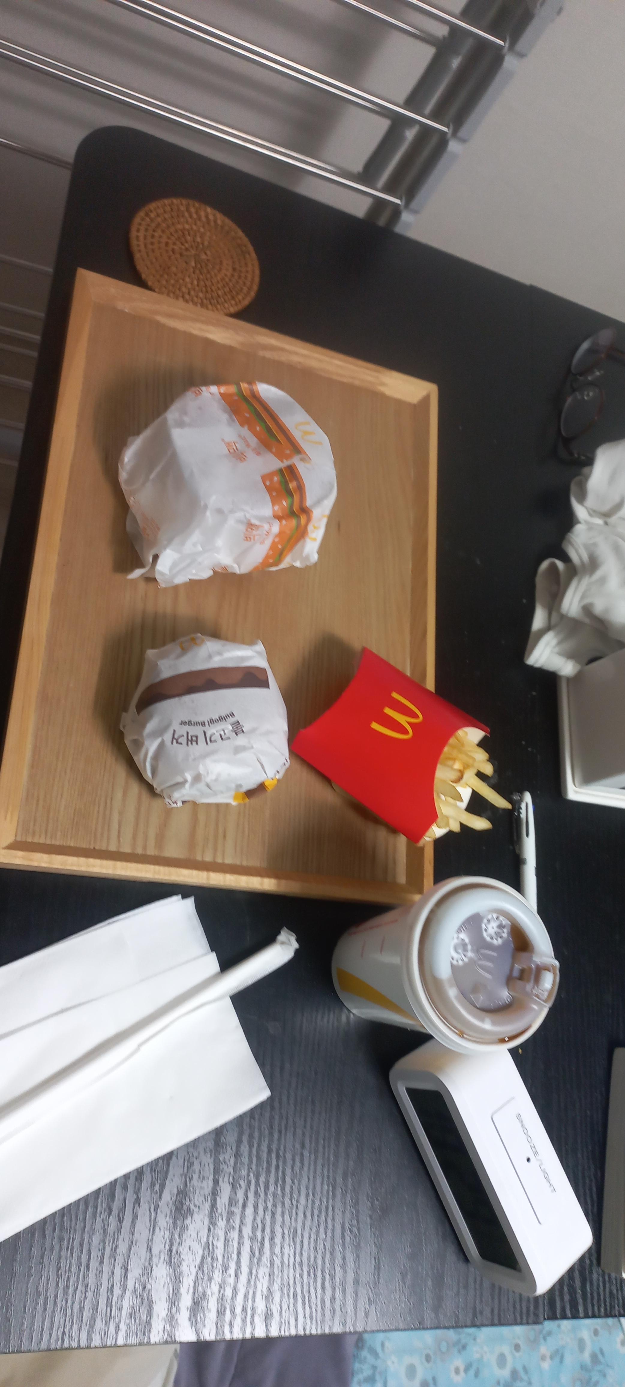 맥도날드 메뉴