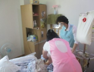 호스피스완화의료전문기관에서 실습하는 요양보호사