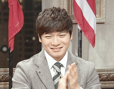 입굼금지 장위안