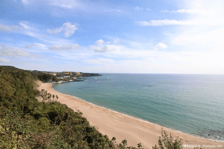 중문&middot;색달 해수욕장 (서귀포시)