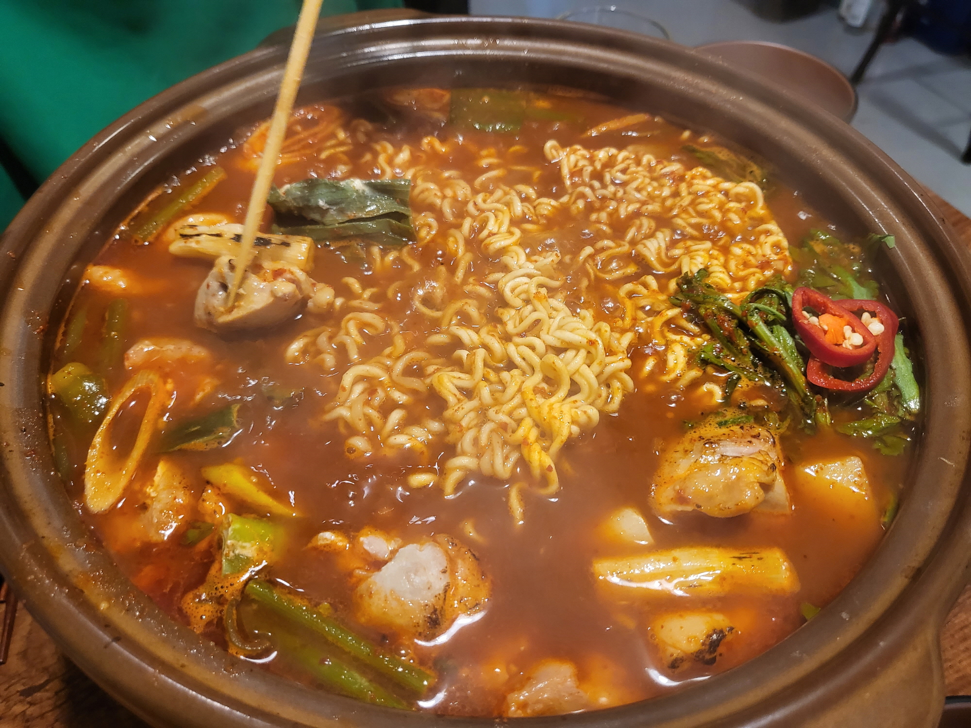 신림 담뿍 - 닭도리탕 보글보글