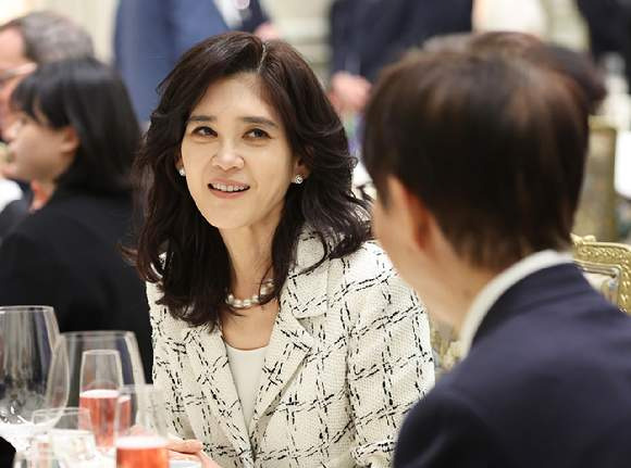 삼성家 상속세 완납: 12조 국가 세입 압도한 사상 최대 규모와 1조 사회환원의 경제적 가치 분석