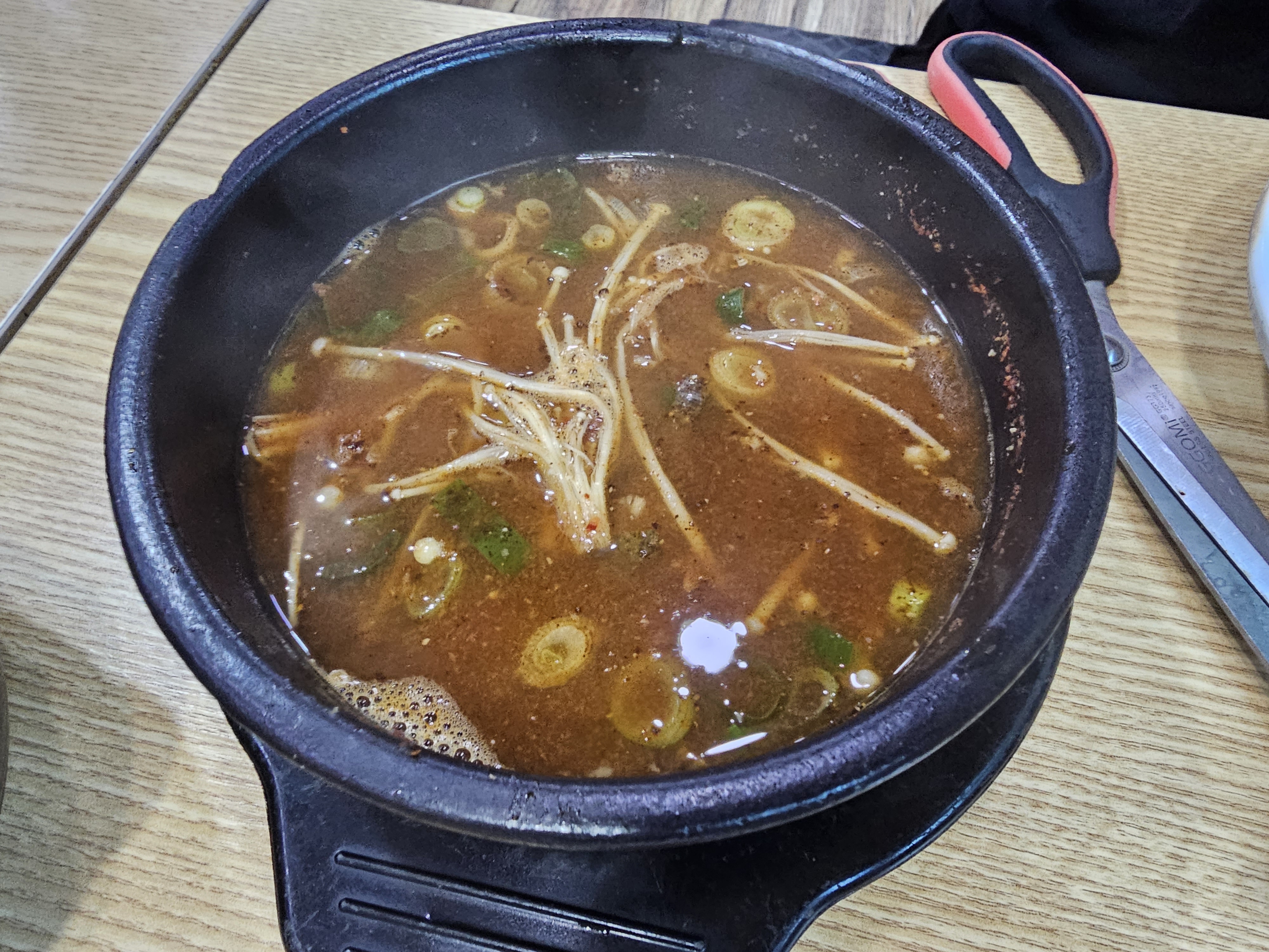 경기도_부천시_원미동_청기와뼈다귀해장국_해장국