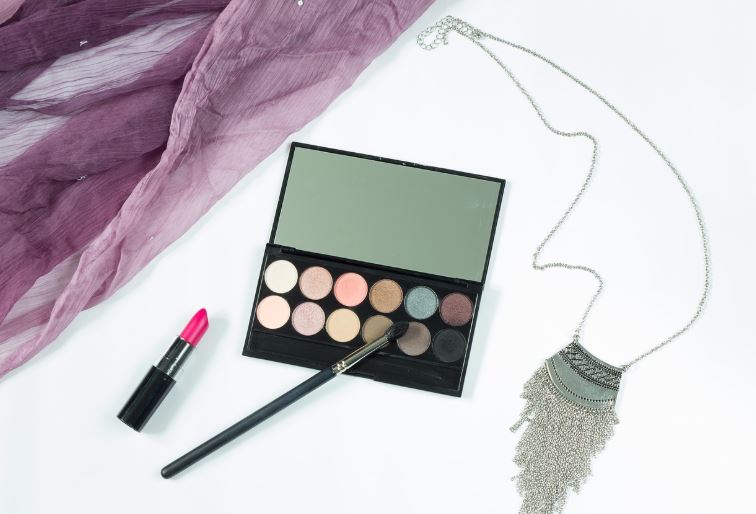 2030 여성을 위한 뷰티 시장 분석 관련 사진