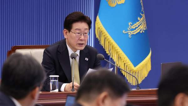이 대통령 스승의날 메시지 분석과 교원단체 보이콧 사태의 본질: 교육 현장의 갈등과 과제