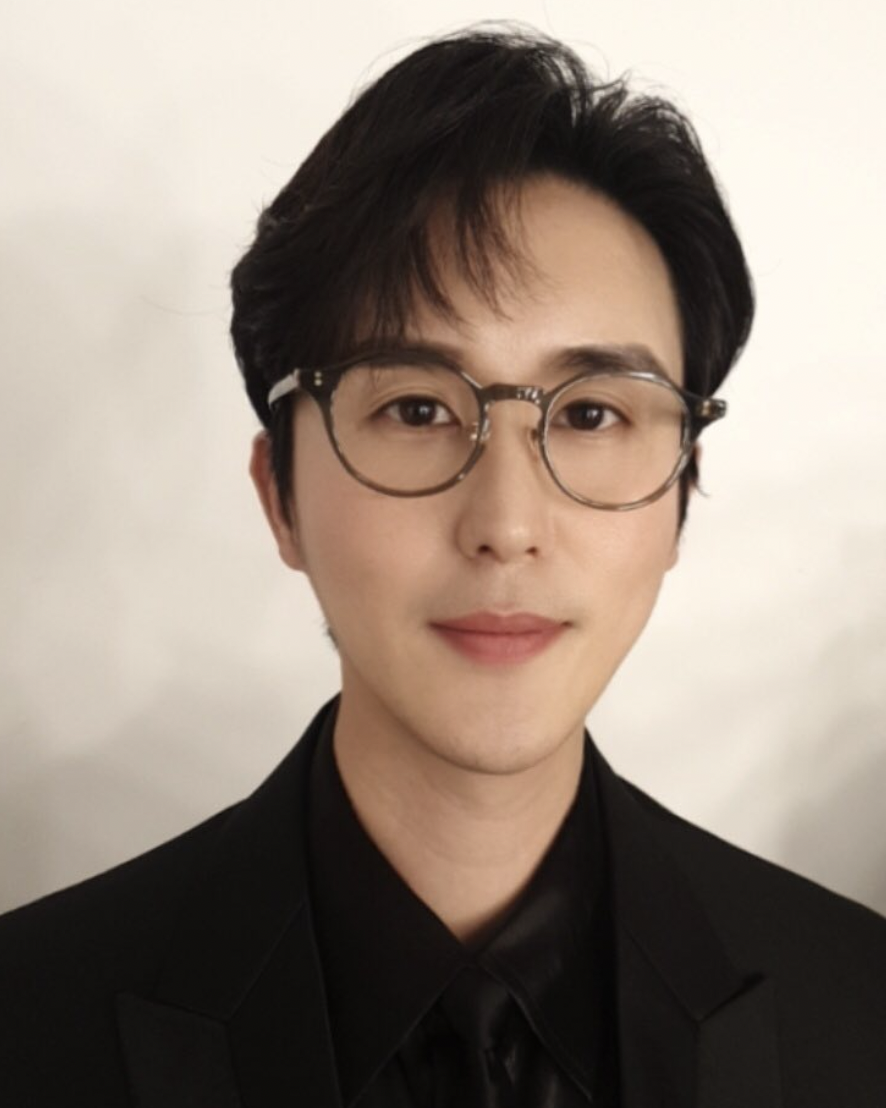 검은옷-입은-가수신유