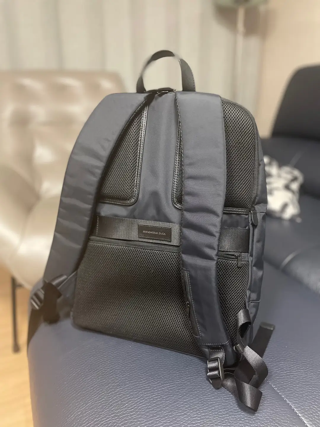 만다리나덕 백팩