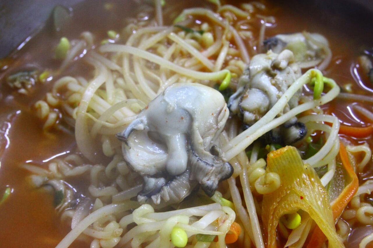 생방송오늘저녁 굴구이 전남 여수 위대한 일터 맛집