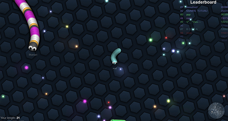 지렁이-키우기-플레이-장면