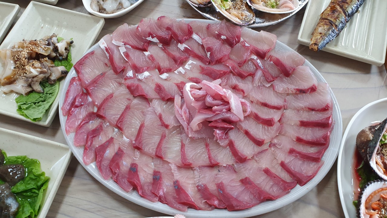 곰소 고향맛횟집