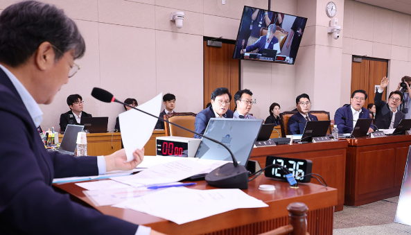 방문진법 개정안 국회 본회의 통과