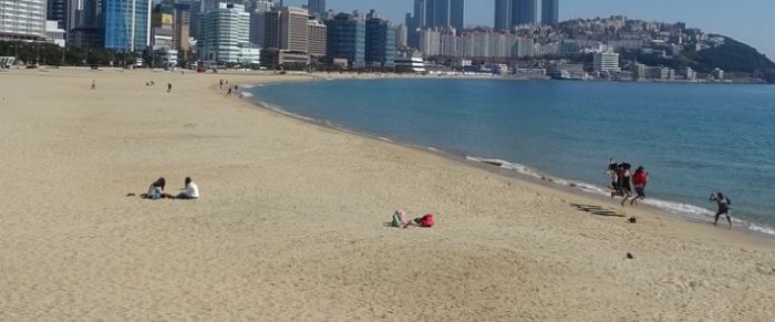 한적한 해수욕장