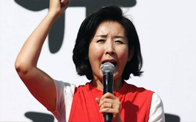 나경원 의원 프로필 총정리 | 나이, 키, 종교, 남편, 빠루 사건까지 한눈에!