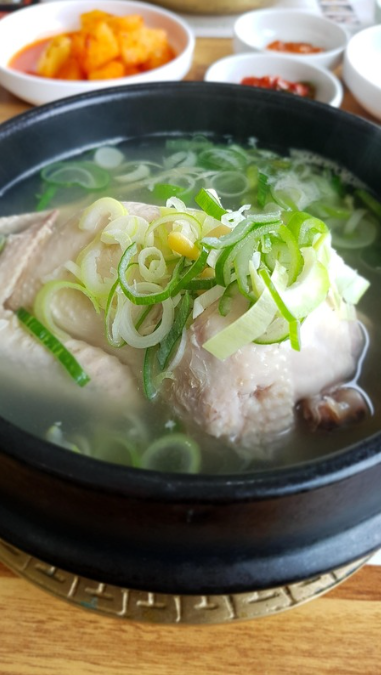 뚝배기 삼계탕