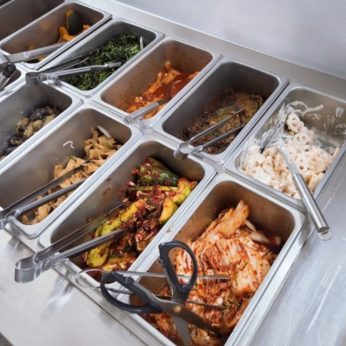 직장인-점심-한식-뷔페-사진2