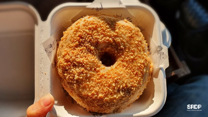 올드페리도넛-용산-한남점-메뉴-추천-피넛버터-올드페리도넛-보관-올드페리-주차-서울-3대-도넛