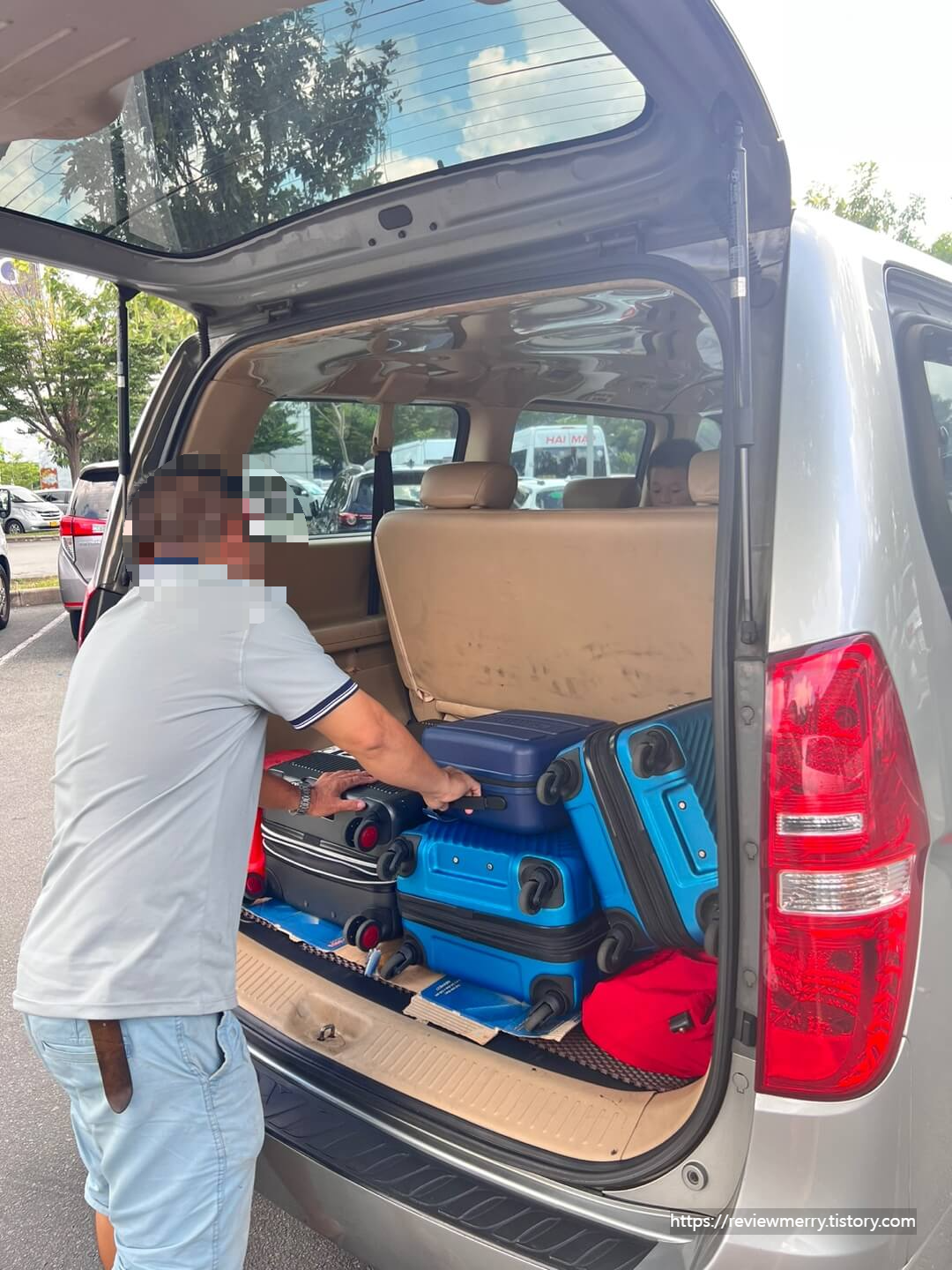 스타렉스 트렁크 사진