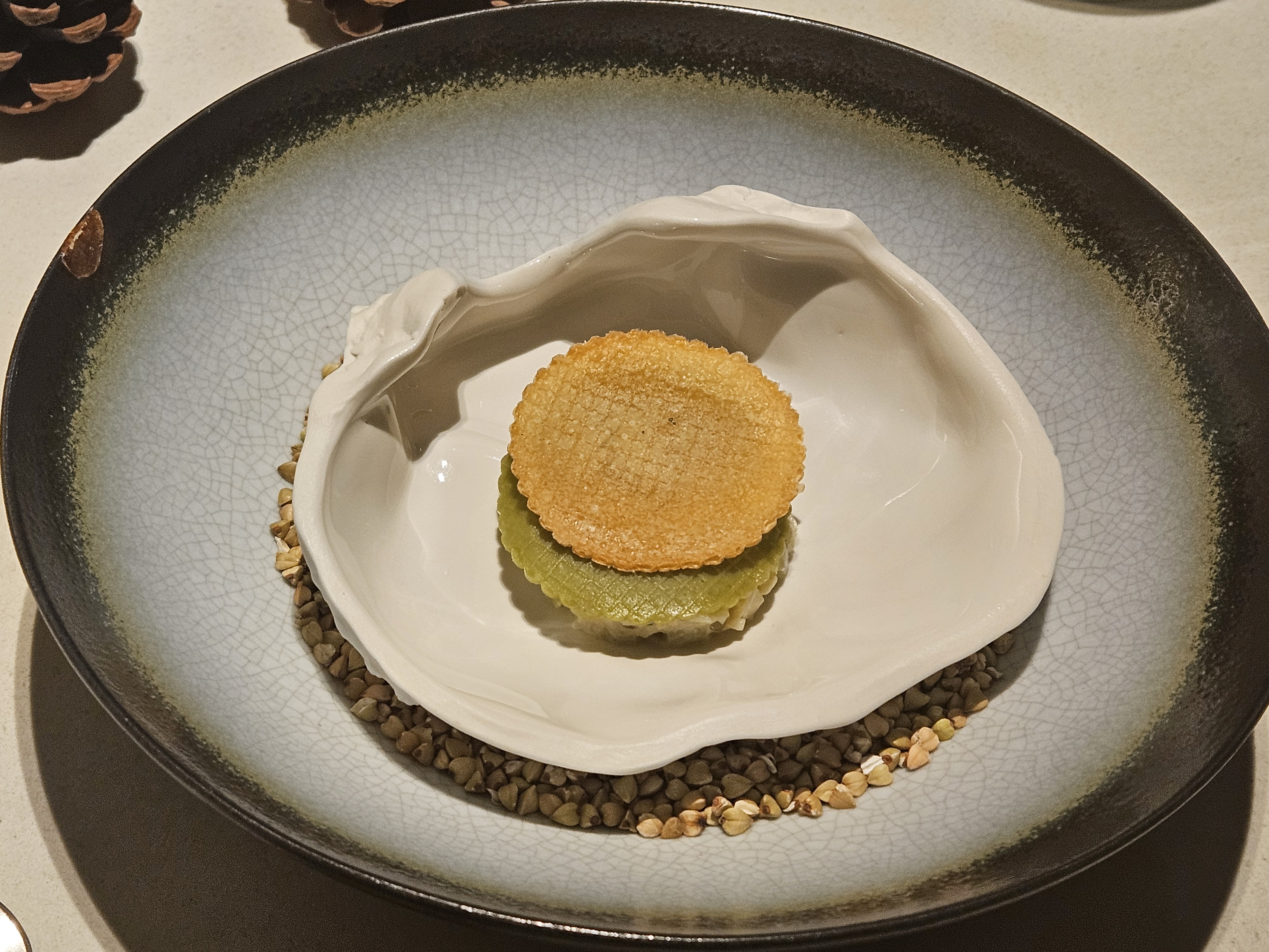 대게 살을 이용한 요리