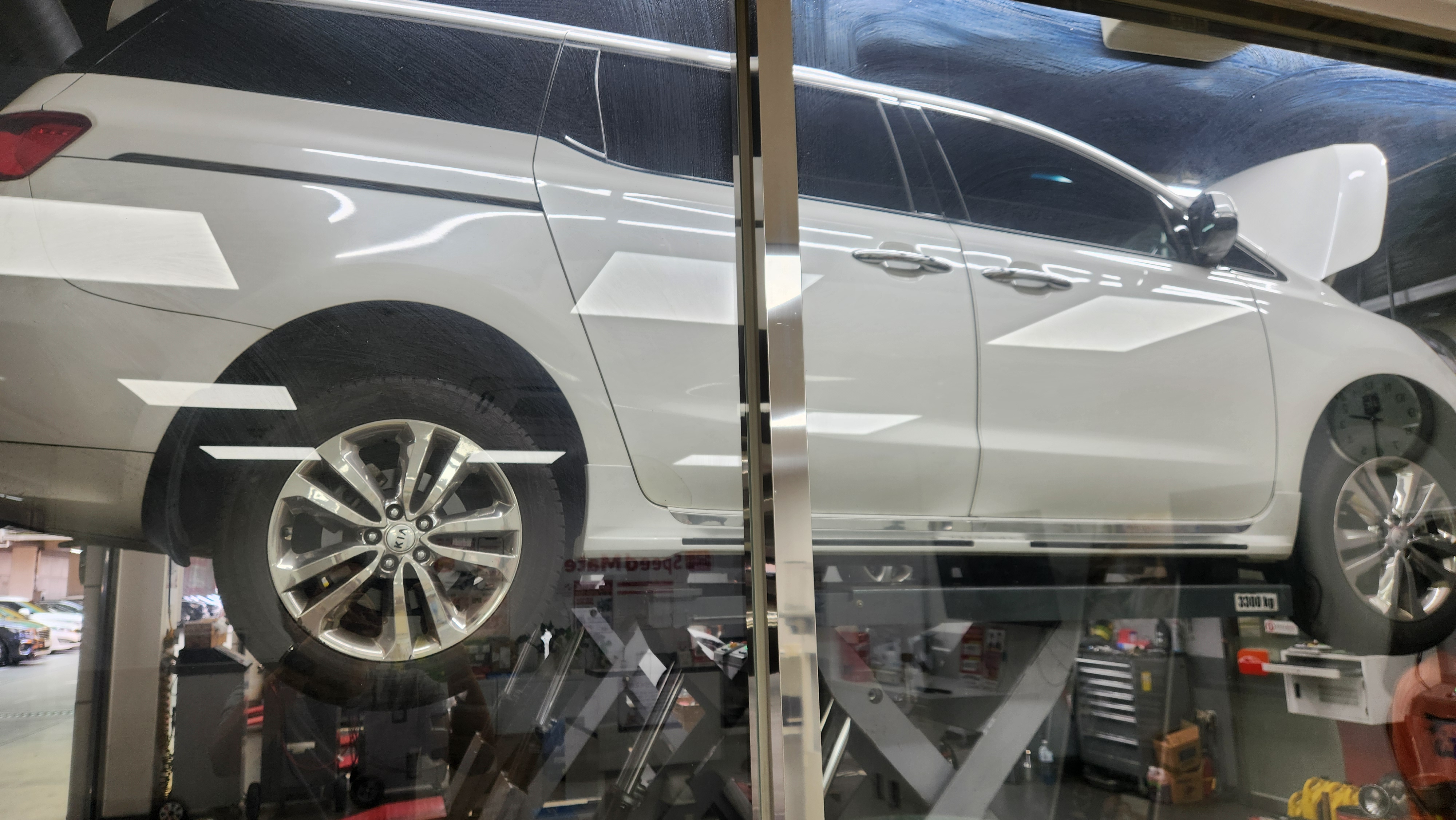 엔진오일 교환 중인 나의 올뉴 카니발