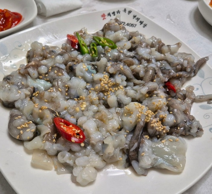 낙지탕탕이