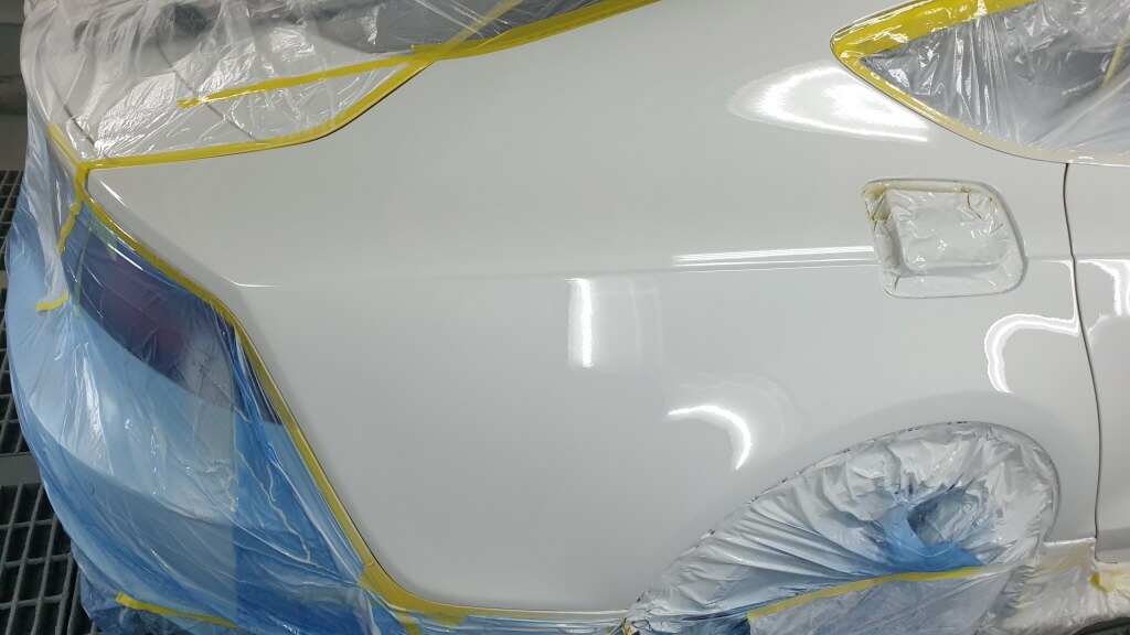 뒤 휀다 자동차 판금도색 - 뒤 휀다