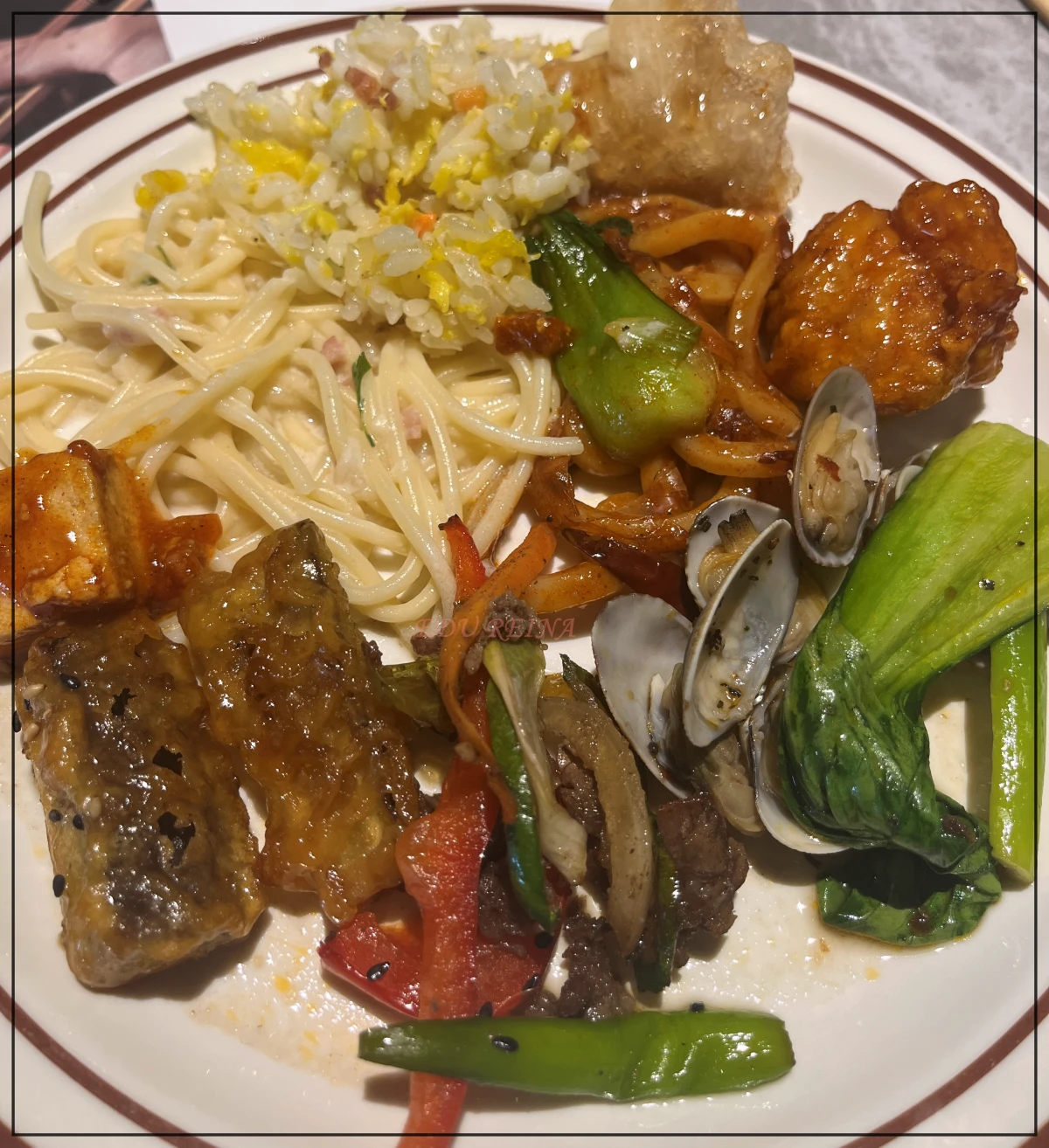 고메스퀘어파주직영점-중식류-접시-담기