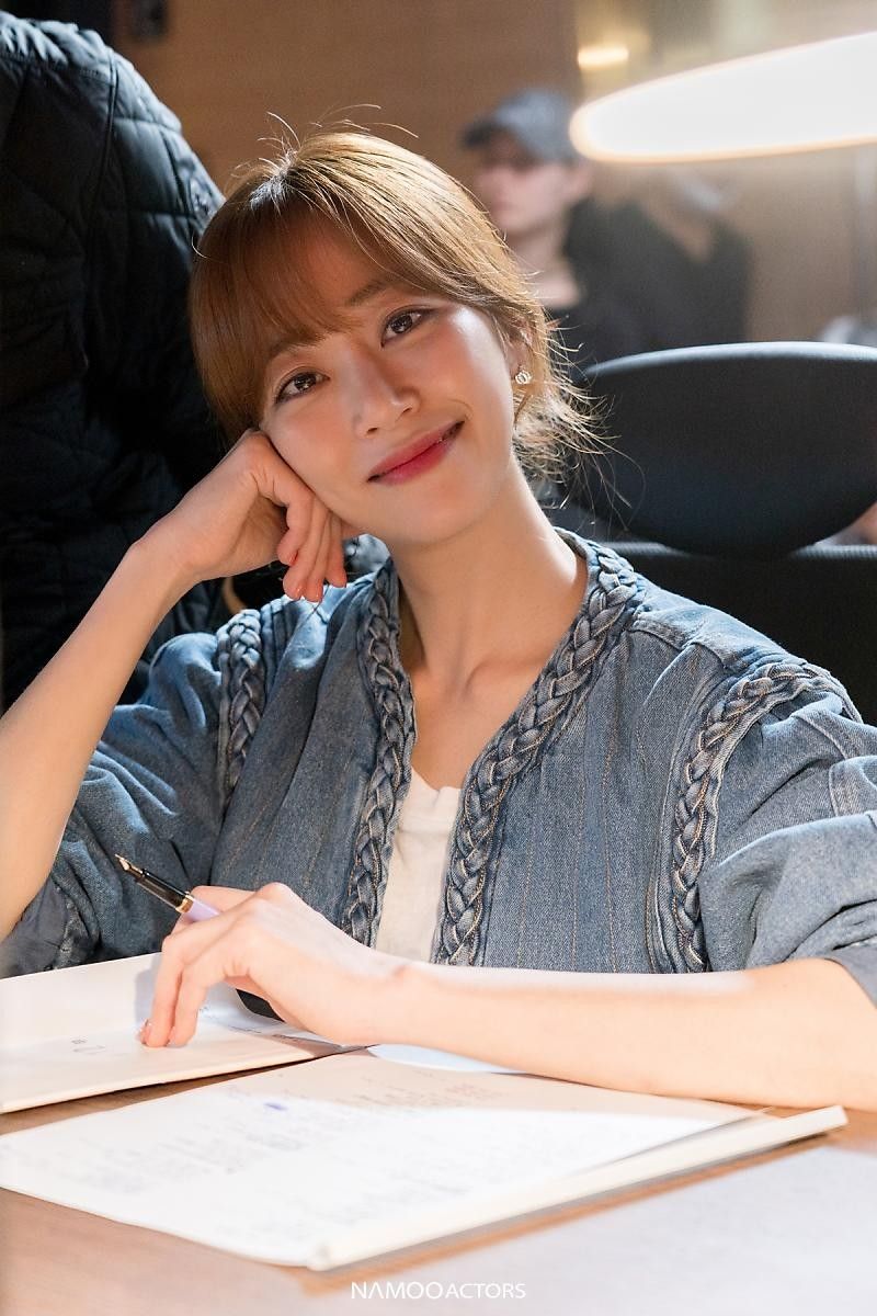 유지태 부인 김효진 ❘ 학교 드라마 왕사남 영화 ❘ 나이 학력 키 MBTI