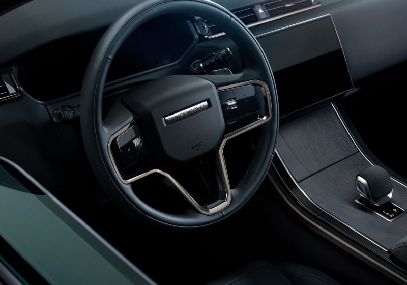 랜드로버 레인지로버 벨라 하이브리드 P400e 가격 성능 디자인 공개