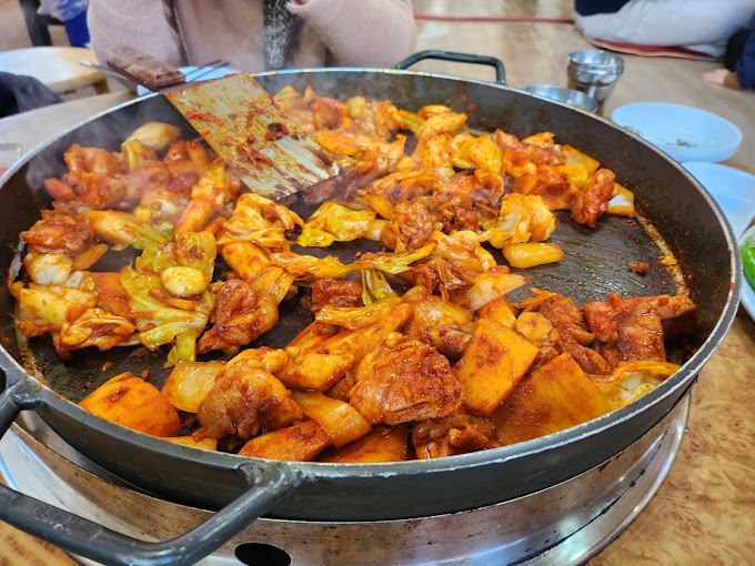 정자동 맛집 '정통춘천닭갈비'