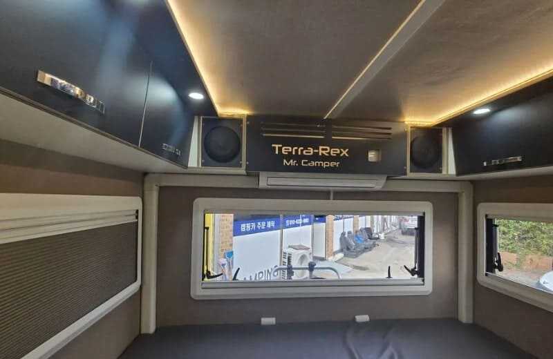 스타렉스 캠핑카 중고차