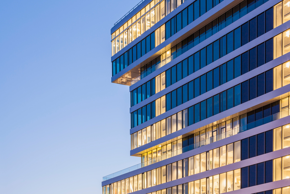 재활용과 분리수거는 쓰레기를 올바르게 처리하는 가장 효과적인 방법입니다. 쓰레기를 재활용하는 습관을 가지고, 종이, 유리, 금속, 플라스틱 등을 분리하여 적절한 재활용함에 넣어야 합니다.