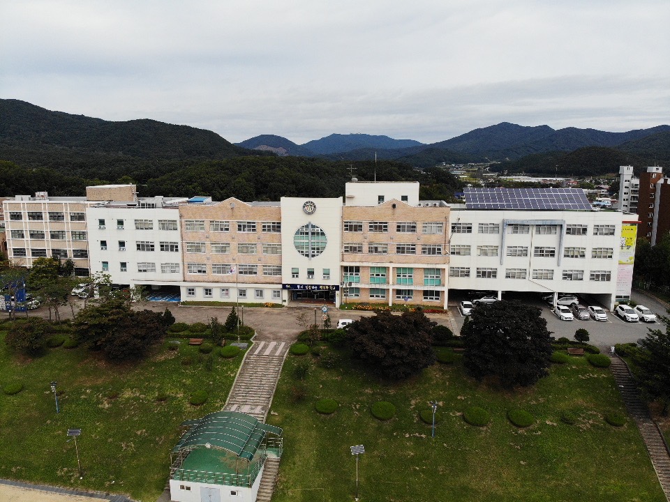 목천고등학교 전경사진