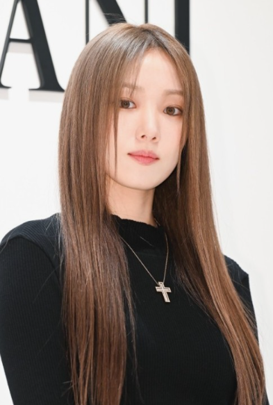 이성경 뮤지컬 알라딘 프로필 나이